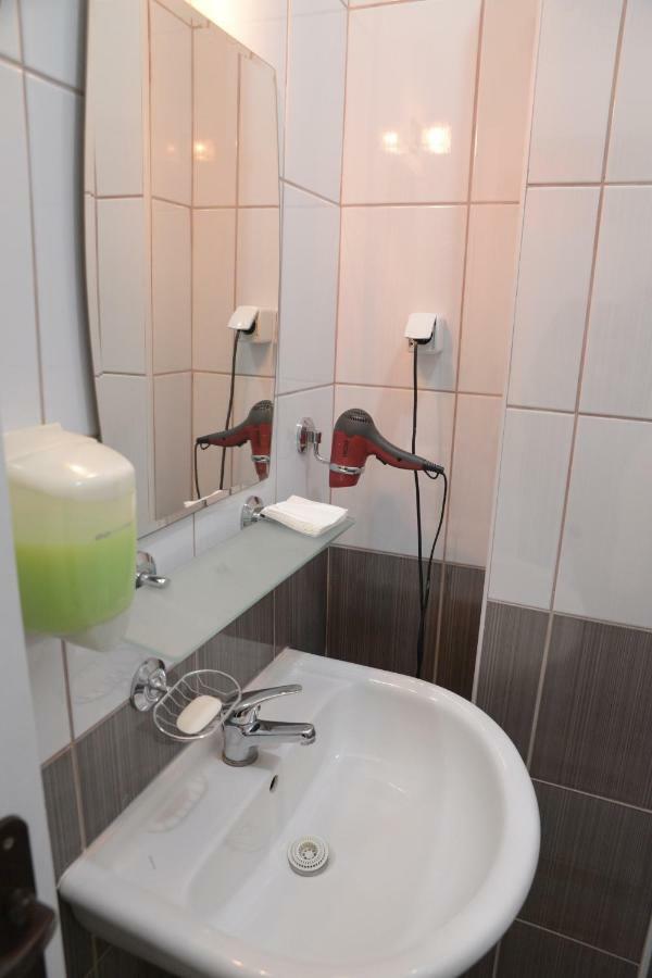 Ni Guest House Golden Coin מראה חיצוני תמונה