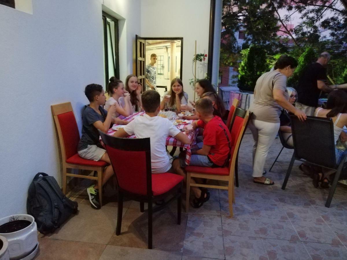 Ni Guest House Golden Coin מראה חיצוני תמונה
